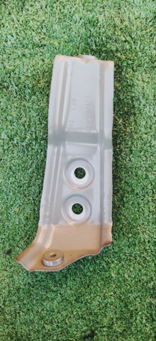 Кронштейн крила заднього 41007492368 BMW