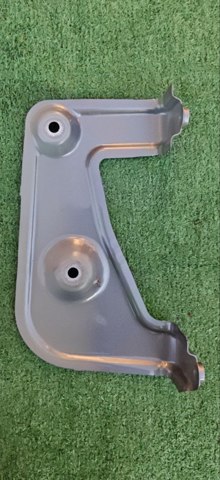 Кронштейн кріплення крила переднього правого, задній 41007492370 BMW