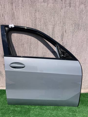 Пасажирські передні двері 41518738552 BMW