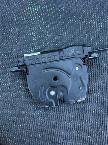 Замок задніх дверей 51247191212 BMW