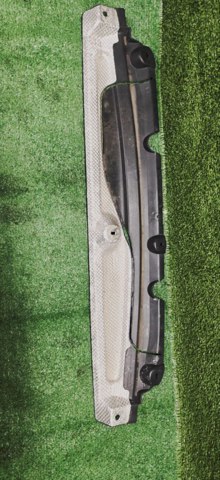 Деталі підлоги (основа кузова або підлоги) 51758093896 BMW