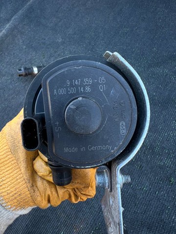Водяний насос охолодження електричний додатковий 64119147359 BMW