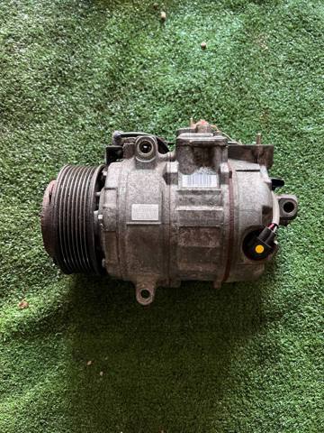 Компресор системи кондиціювання 64529217869 BMW