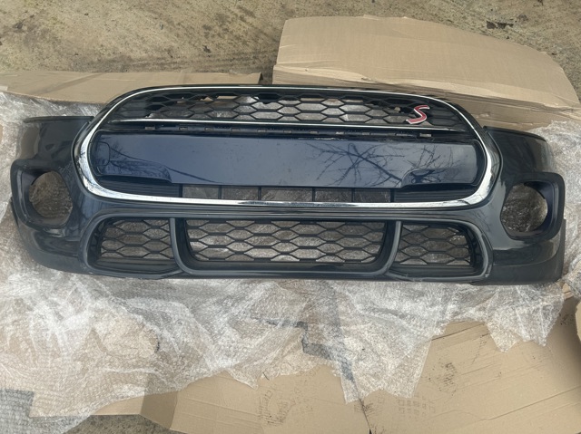 Буфер (бампер) передній 51777382164 BMW