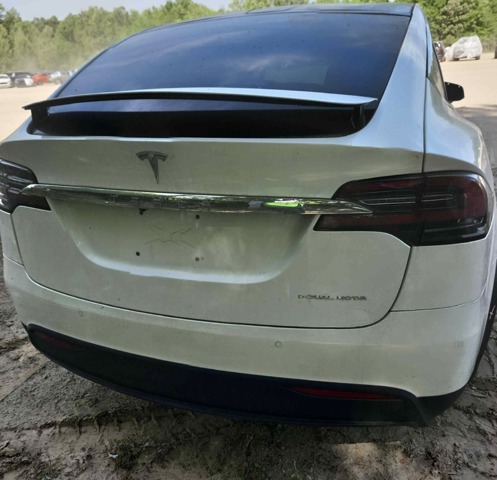 Бампер задній, верхня частина 1034804S0A TESLA