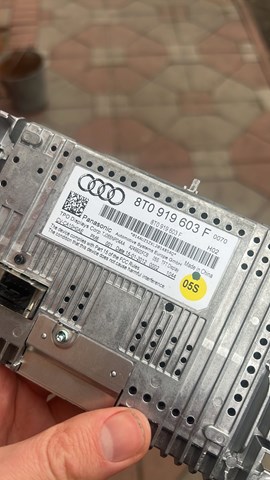 Бортовий комп'ютер 8T0919603G VAG