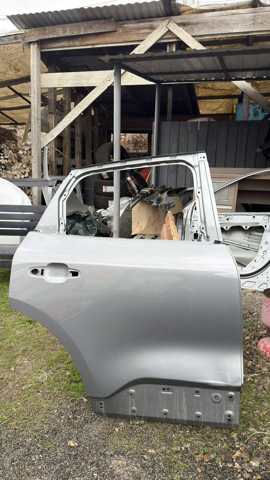 Двері задні, праві 2525161 FORD