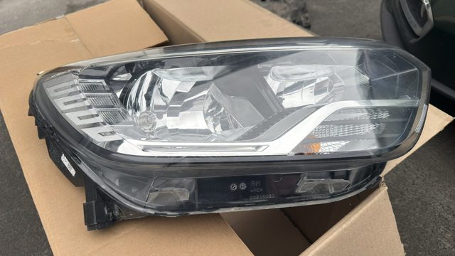 Права блок фара 260105660R RENAULT