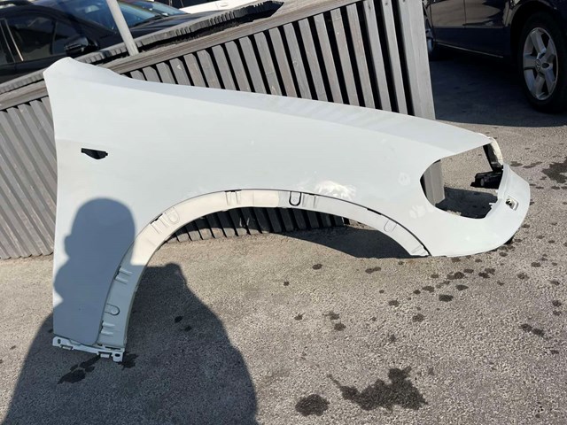 Переднє праве крило 51657178398 BMW