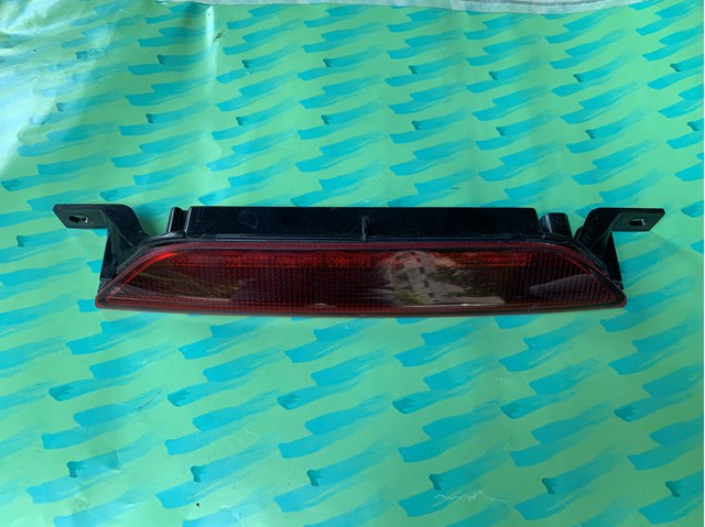 Додатковий стоп-сигнал Додж Caliber SXT