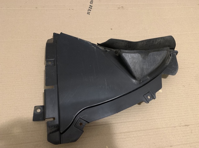 Захист бампера переднього, права 51757312830 BMW