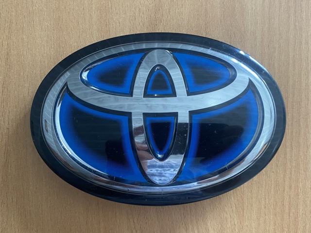 Емблема на решітку радіатора 5314133130 TOYOTA