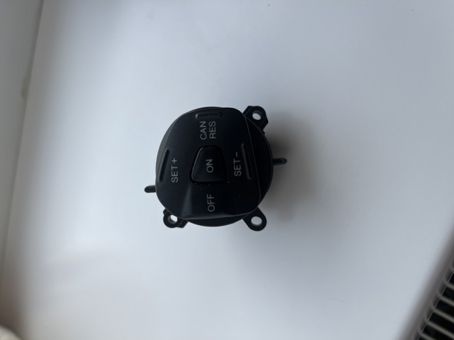 Блок кнопкових перемикачів рульового колеса AB399E740AA FORD
