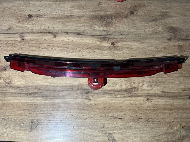 Додаткові задні стопи DFR551580A MAZDA