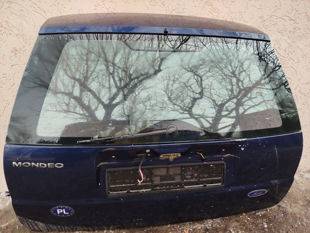Двері багажника 1204110 FORD