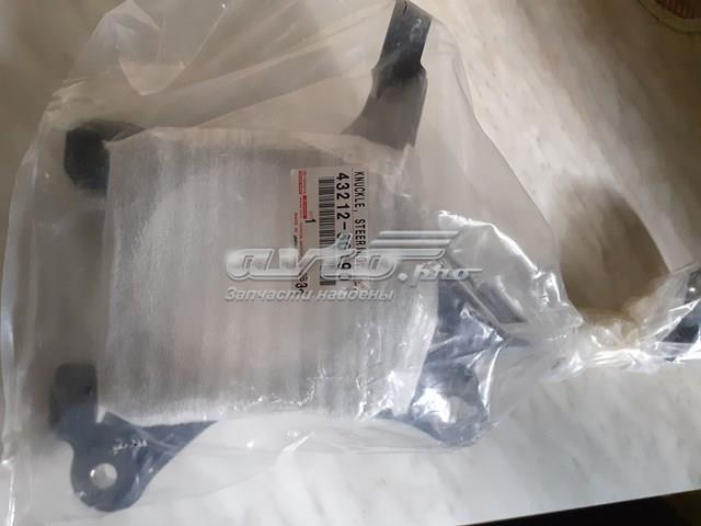 Кулак поворотний передній лівий 4321260190 TOYOTA