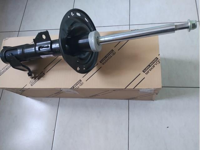 Стійка передня, ліва Тойота Камрі VII