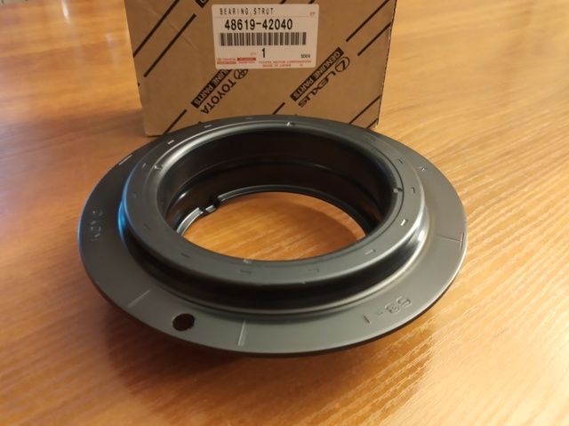 Підшипник опори амортизатора 4861942040 TOYOTA