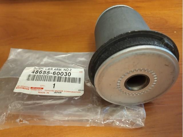 С/блок нижнього важеля 4865560030 TOYOTA
