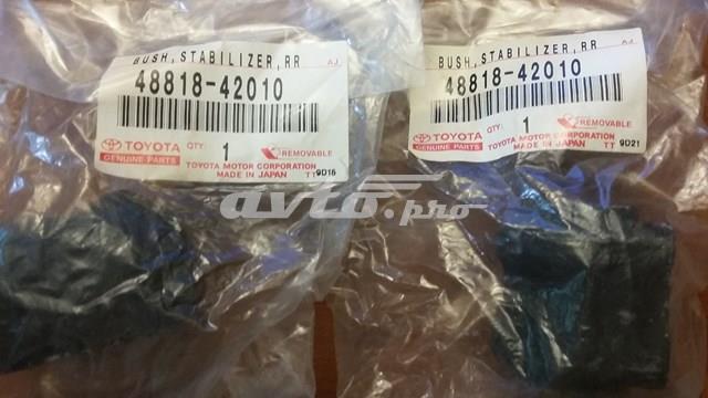 Задня втулка стаб. 4881842010 TOYOTA
