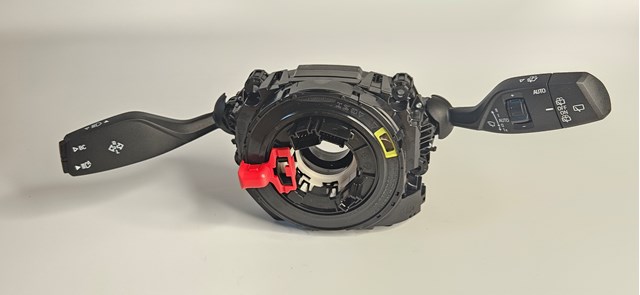Перемикач підрульовий 61315A32039 BMW