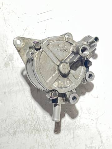 Насос вакуумний 14650EB30A NISSAN