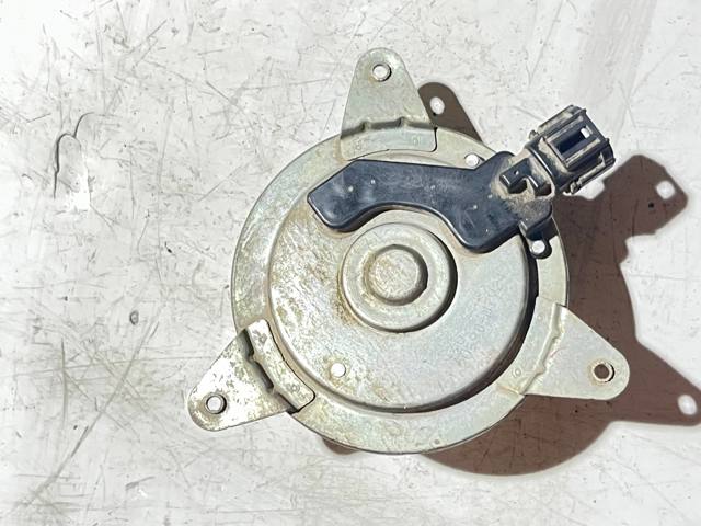 Електродвигун вентилятора системи охолодження 214878H300 NISSAN