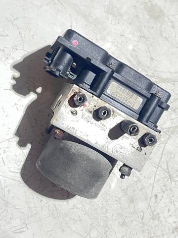 Блок управління АБС (ABS) 4451006090 TOYOTA