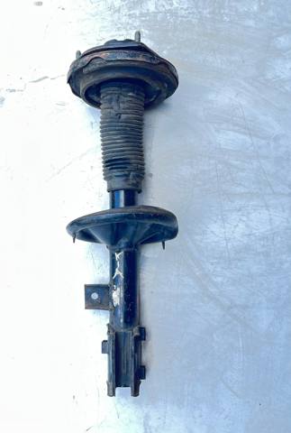 Стійка передня права 546612G610 HYUNDAI