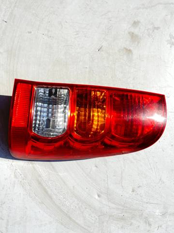Задній правий стоп 815500K010 TOYOTA