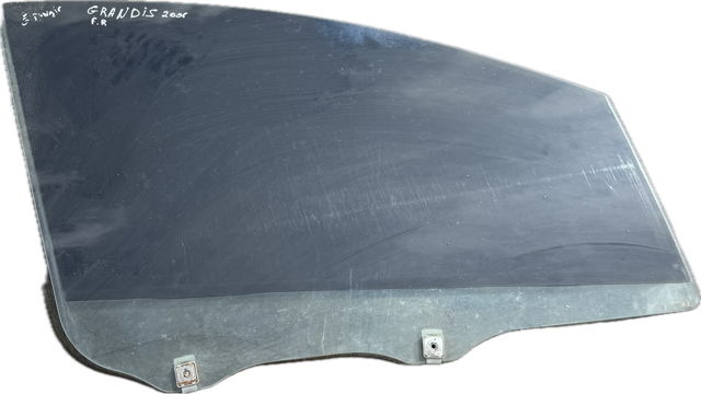 Скло пасажирських дверей MN167532 MITSUBISHI