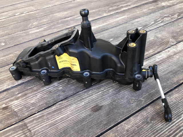 Колектор впускний, лівий 059129711AF VAG