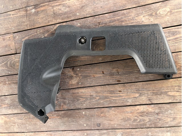 Кришка двигуна декоративна 06A119512C VAG