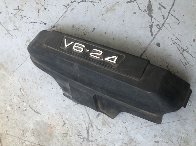 Кришка двигуна декоративна 06E103925 VAG