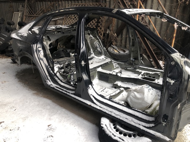 Кузовщина права 17A809606B VAG