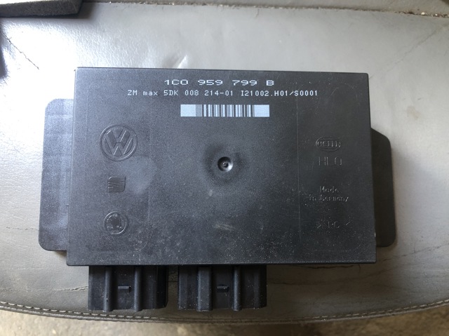 Блок керування центральним замком 1C0959799B VAG