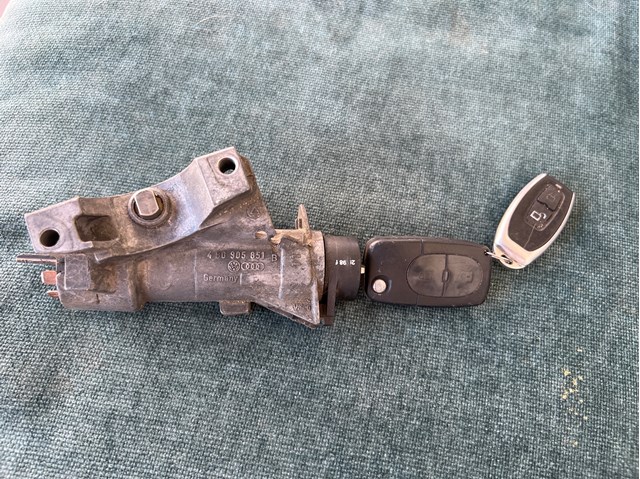 Замок запалювання 4B0905851B VAG