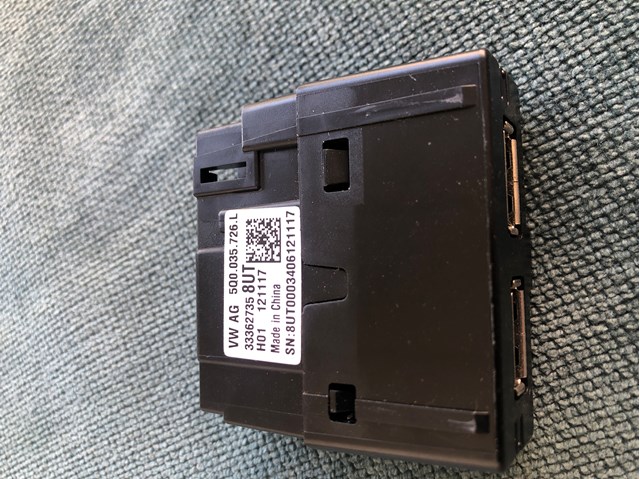 USB-розгалужувач 5Q0035726L VAG
