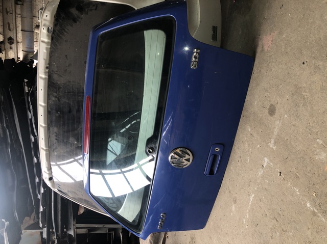 Треті двері 6N0827025 VAG