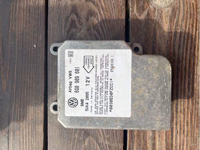 Блок управління airbag 6Q0909601 VAG
