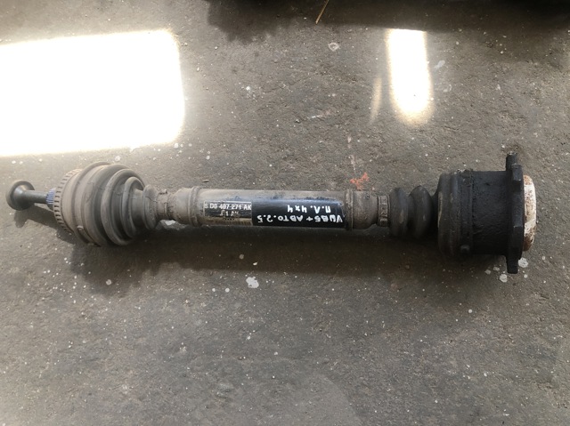 Привід лівий 8D0407271AK VAG