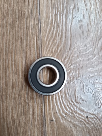 Підшипники на генератор 6202 SKF