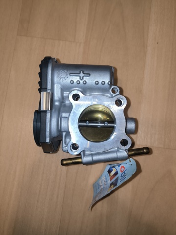 Блок дросельної заслінки 55563385 GM