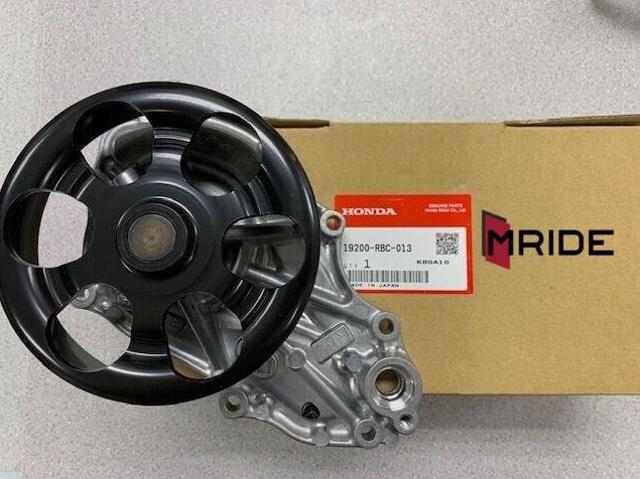 Насос охолоджуючої рідини 19200RBC013 HONDA