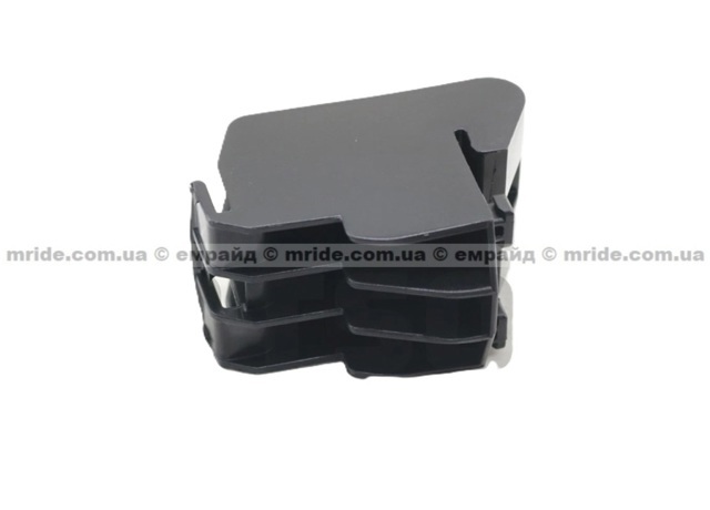 Кріплення переднього бампера 62228EB000 NISSAN
