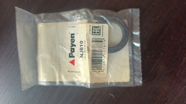 Сальник двигуна NJ610 PAYEN