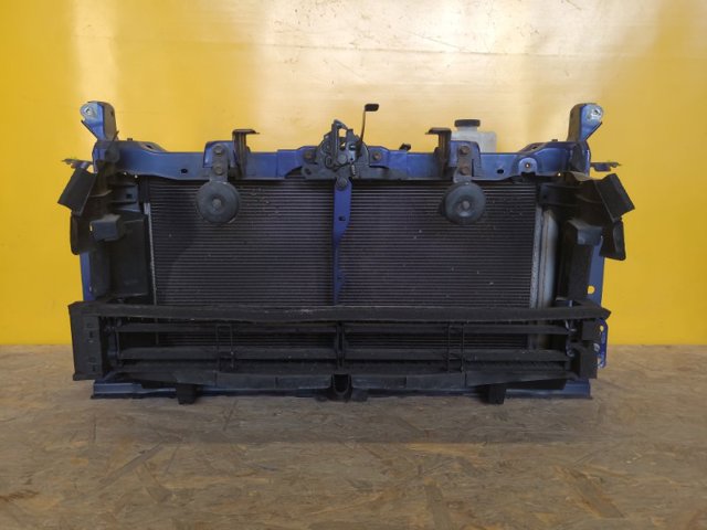 Кронштейн кріплення радіатора 5320147903 TOYOTA