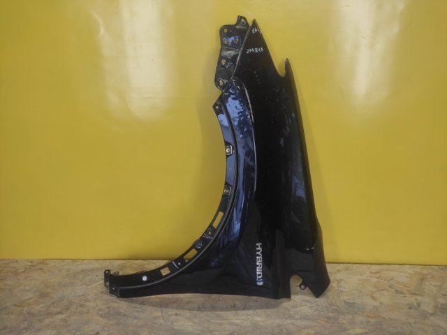 Бічна частина передня ліва 5381242350 TOYOTA