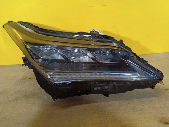 Права блок фара 8114548D40 TOYOTA