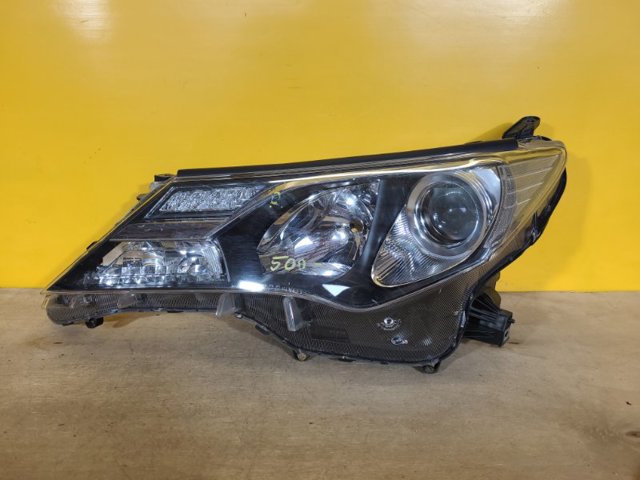 Блок фара ліва 8118542572 TOYOTA